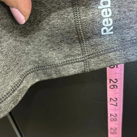 Reebok Play Warm quarter zip pull over thumb hole sleeve, Heather gray - S - Picture 12 of 13